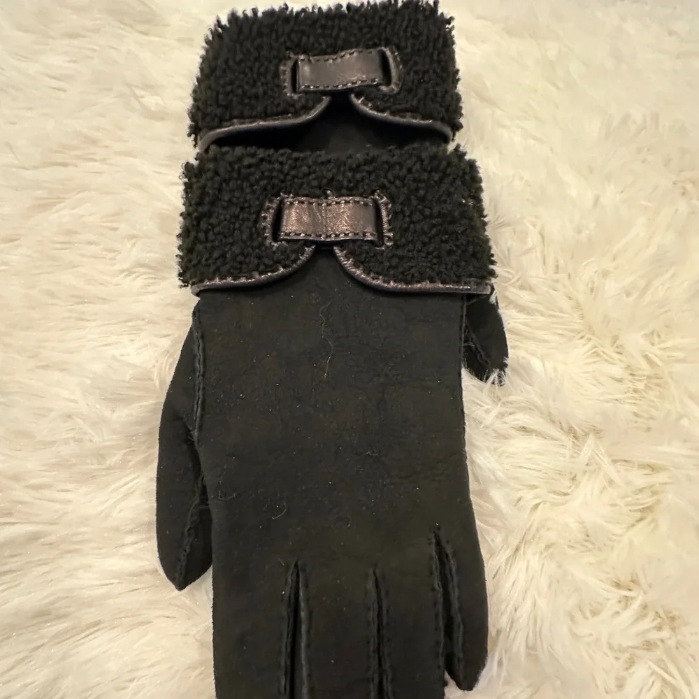 Hermes Black Sheepskin Gloves Size 7 - Picture 3 of 5